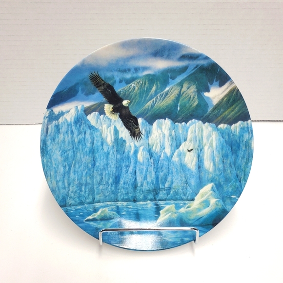 Icy Majestic Alaska: The Last Frontier Plate by Hayden Lambson - Picture 1 of 6